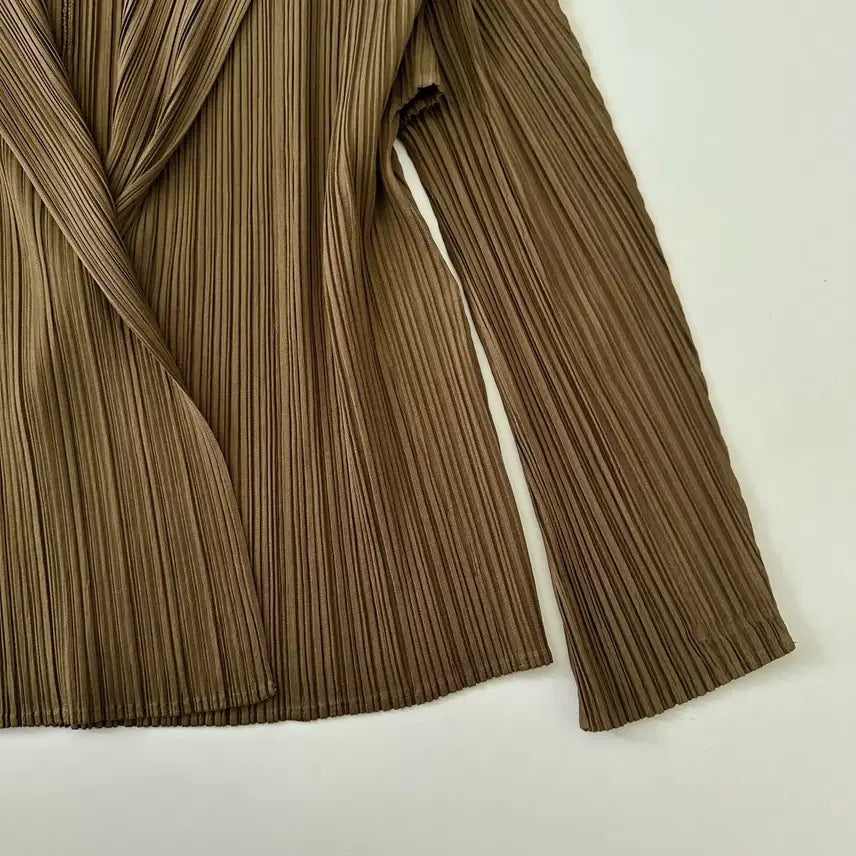 [BUNJANG] Issey Miyake Pleats Please Cardigan / 이세이미야케 플리츠플리즈 pleats please 가디건