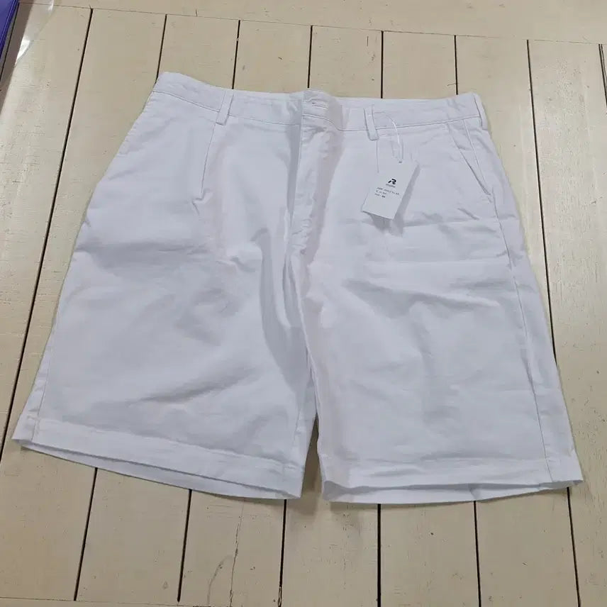[BUNJANG] 새상품 여성 화이트 와이드핏 면반바지 XL34 / 새상품 여성 화이트 와이드핏 면반바지 XL34