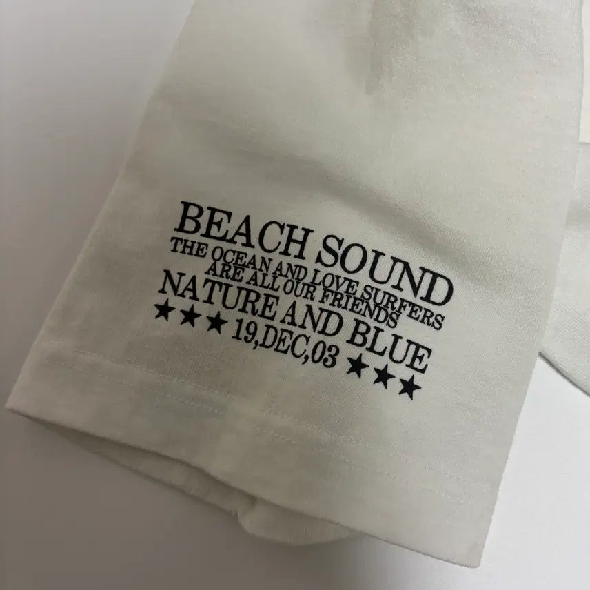 [BUNJANG] 비치 사운드(Beach Sound) 네이쳐 앤 블루 그래픽 반팔 티셔츠 / 비치 사운드(Beach Sound) 네이쳐 앤 블루 그래픽 반팔 티셔츠