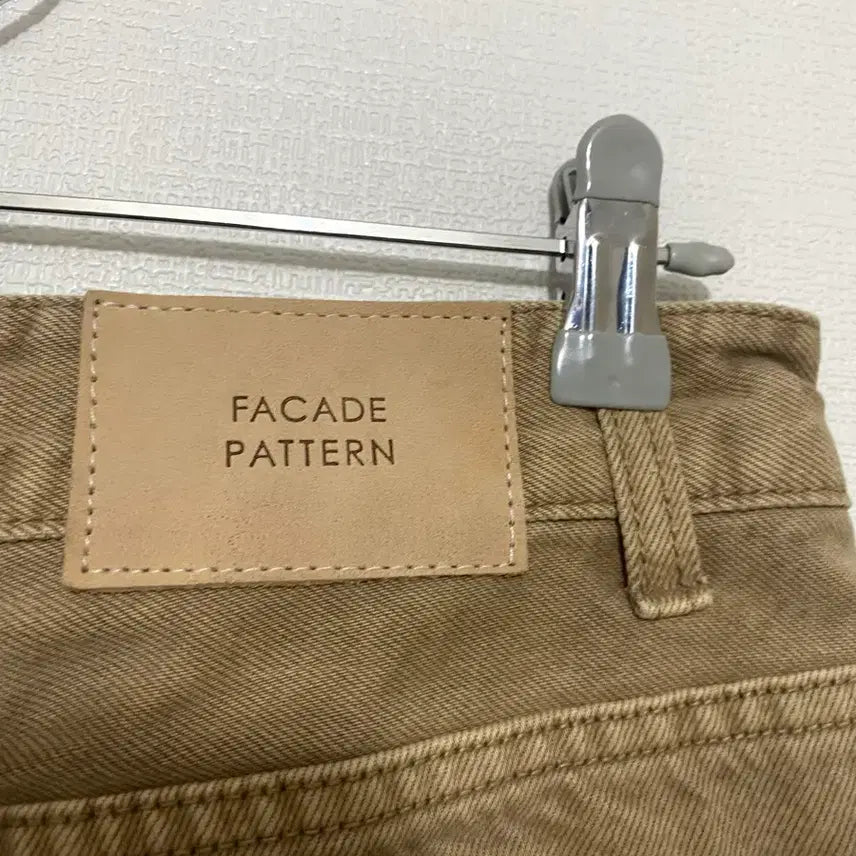 [SOLD OUT] facade pattern 클래식 데님 카키