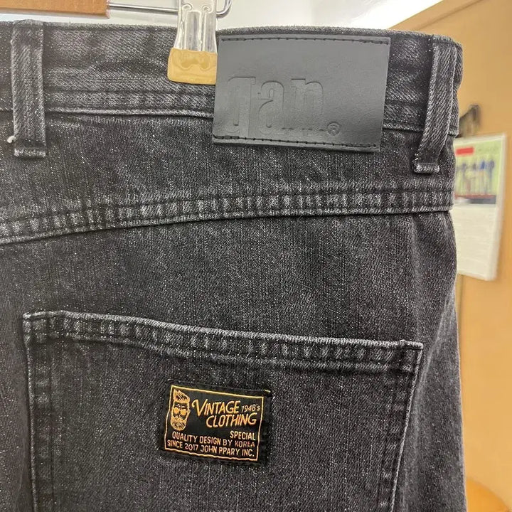[SOLD OUT] 맥우드건 빈티지 카펜터 버뮤다 카고 데님 반바지 34인치 C11122
