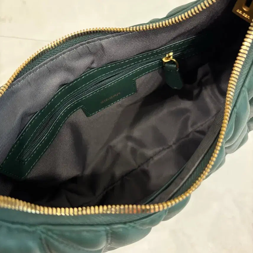 [BUNJANG] geiger rempel quilting hobo bag / geiger rempel quilting hobo bag