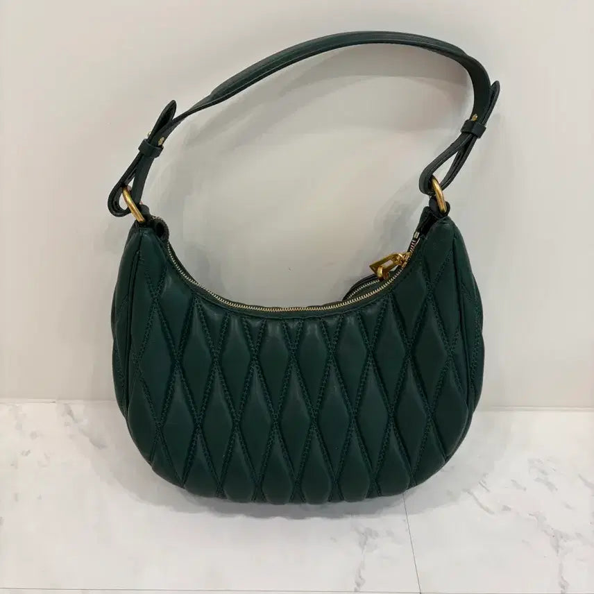 [BUNJANG] geiger rempel quilting hobo bag / geiger rempel quilting hobo bag