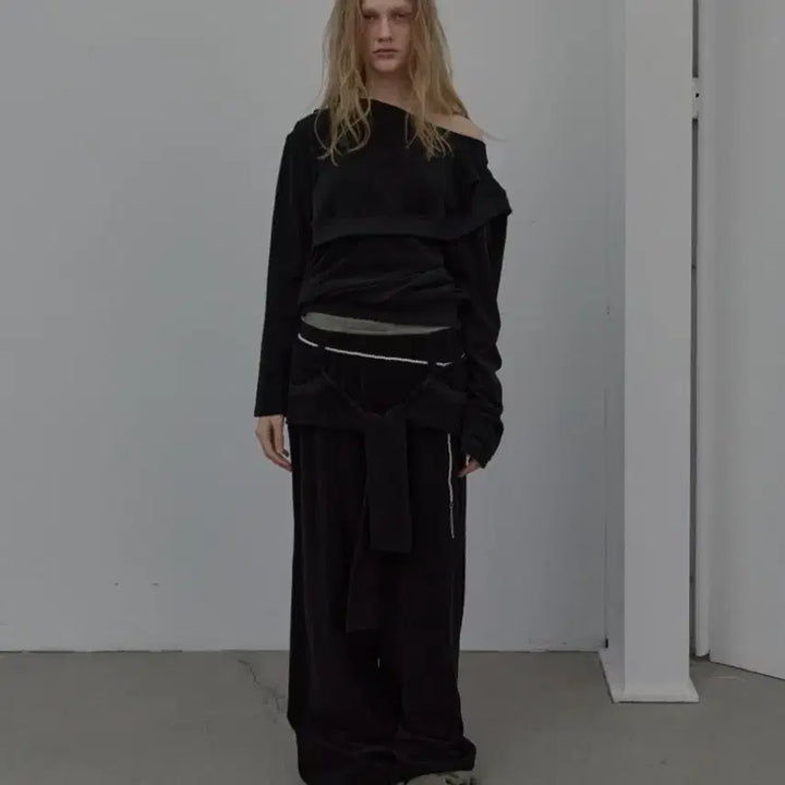 [BUNJANG] LCDCTM Tied Detail Sweatpants / Lcdctm 엘씨디씨티엠 타이드 디테일 스웻팬츠