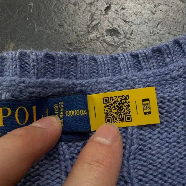 [SOLD OUT] 100 폴로 신형 꽈배기 니트 조끼
