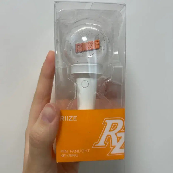 [BUNJANG] RIIZE Official Lightstick Keyring / 미개봉)라이즈 응원봉 키링 라브봉 키링