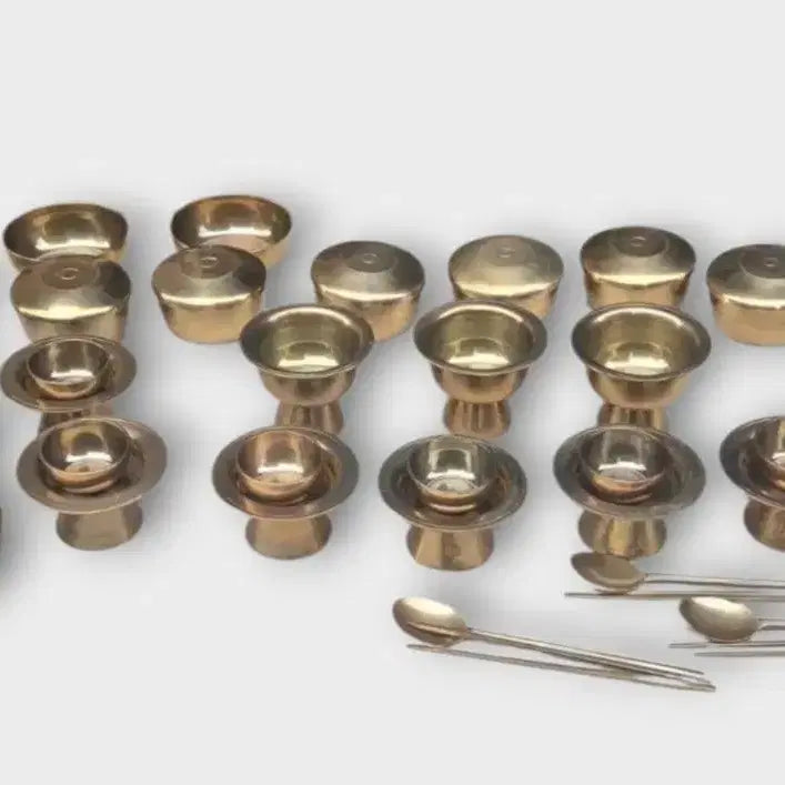 [BUNJANG] Lee Bong-ju Traditional Korean Bronze Ware Set (27 Pieces) / 민속품 유기장 이봉주 유기 총 27종 일괄
