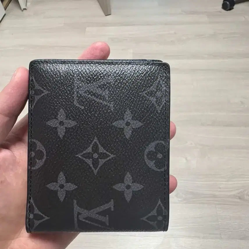 [BUNJANG] Louis Vuitton Monogram Galaxy Black Bi-Fold Wallet / 루이비통 반지갑
