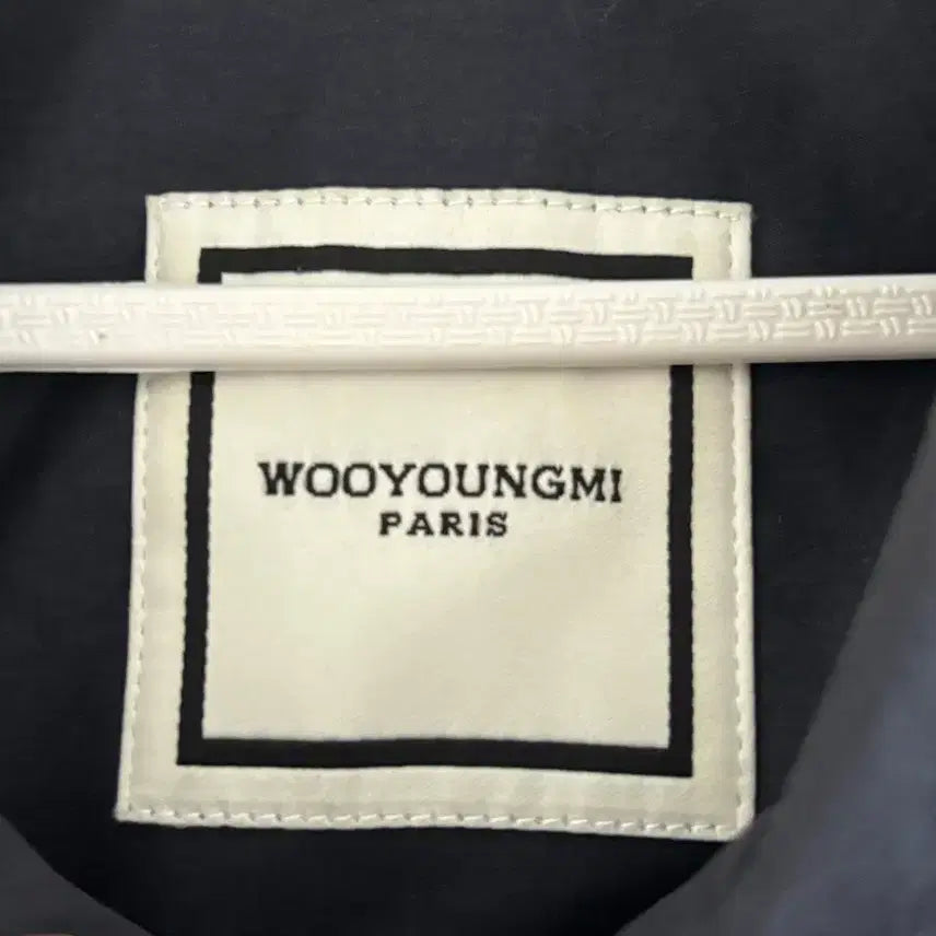 [SOLD OUT] [새상품급] 우영미 백로고 셔츠 네이비 44사이즈