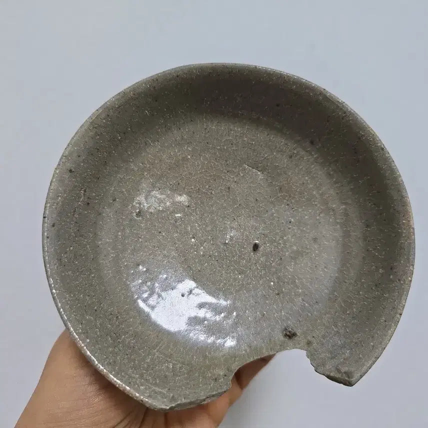 [BUNJANG] Authentic Early Joseon Dynasty White Porcelain Plate / 진품 조선초기 백자 접시 골동품