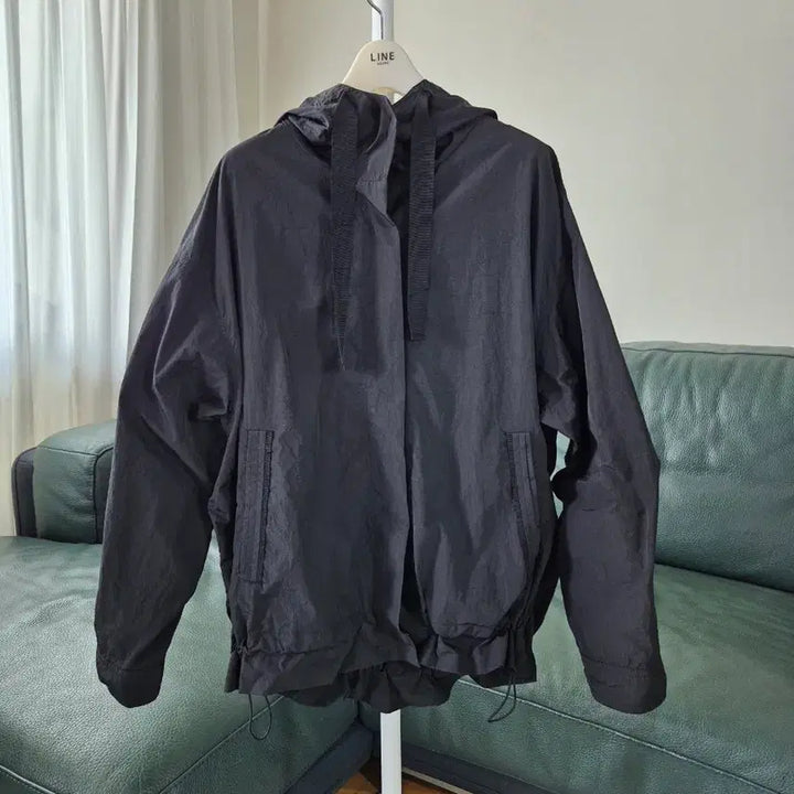 [BUNJANG] Helen Karen Airy Jumper Black Nylon Size S / 헬렌카렌 에어리 점퍼 미착용