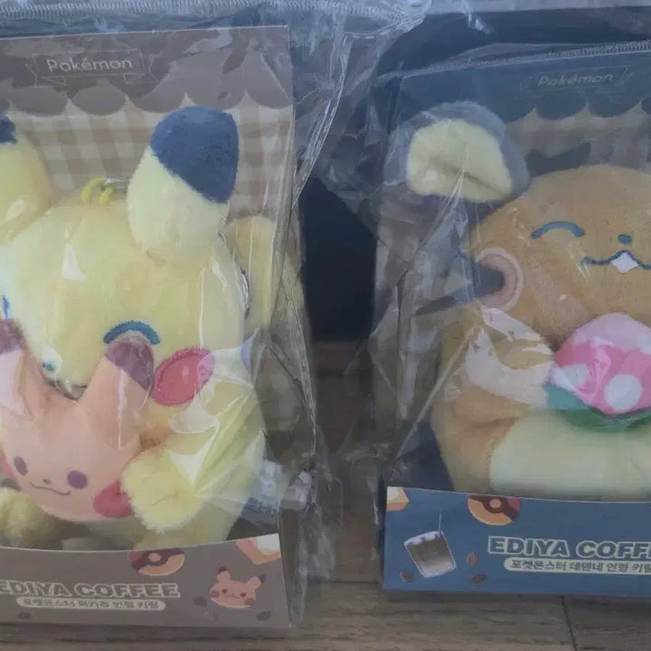 [BUNJANG] Ediya Pokemon Pikachu &amp; Dedenne Doll Keychain Set / 이디야 포켓몬스터 피카츄/데덴네 인형 키링 세트