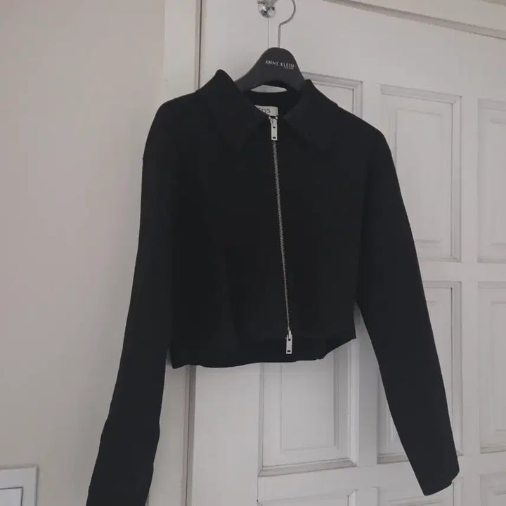 [BUNJANG] COS Milano Knit Cropped Jacket - Black, XS / COS 코스 크롭 밀라노 니트 자켓 블랙 XS