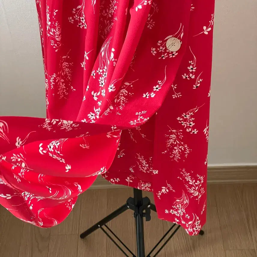 [BUNJANG] ZARA Red Floral Pattern Side Slit Midi Skirt / 자라 치마(새상품)