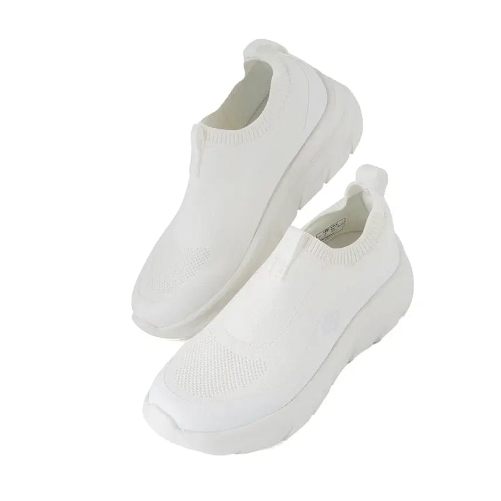 [BUNJANG] Nursing Myth Y1 Lightweight Running Shoes / 발편한 간호사신화 기능성 근무화 말랑말랑 가벼운 러닝화 화이트 Y1