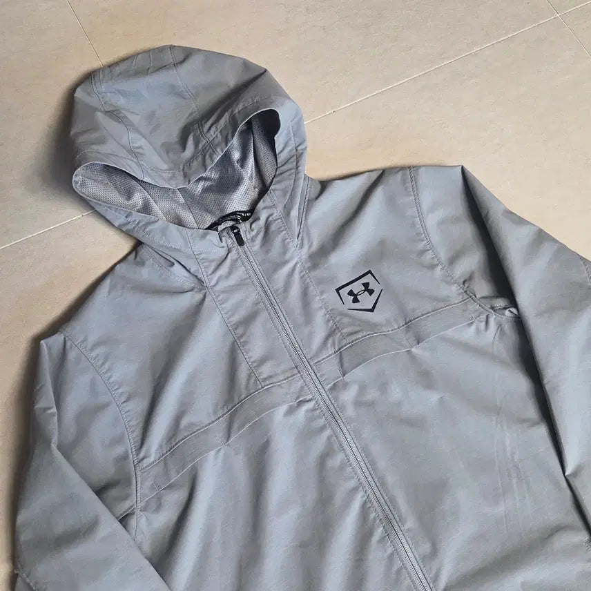 [BUNJANG] Under Armour Warm-up Windbreaker Jumper / 언더 아머 웜업 바람막이 점퍼
