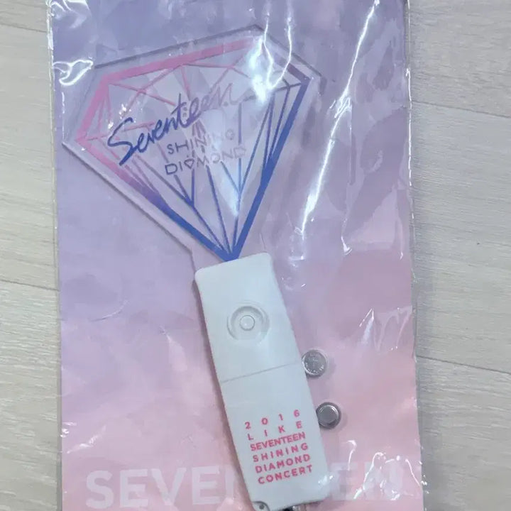 [BUNJANG] SVT (Seventeen) Shining Diamond Concert Lightstick / 세븐틴 SVT 샤이닝 다이아몬드 콘서트 응원봉