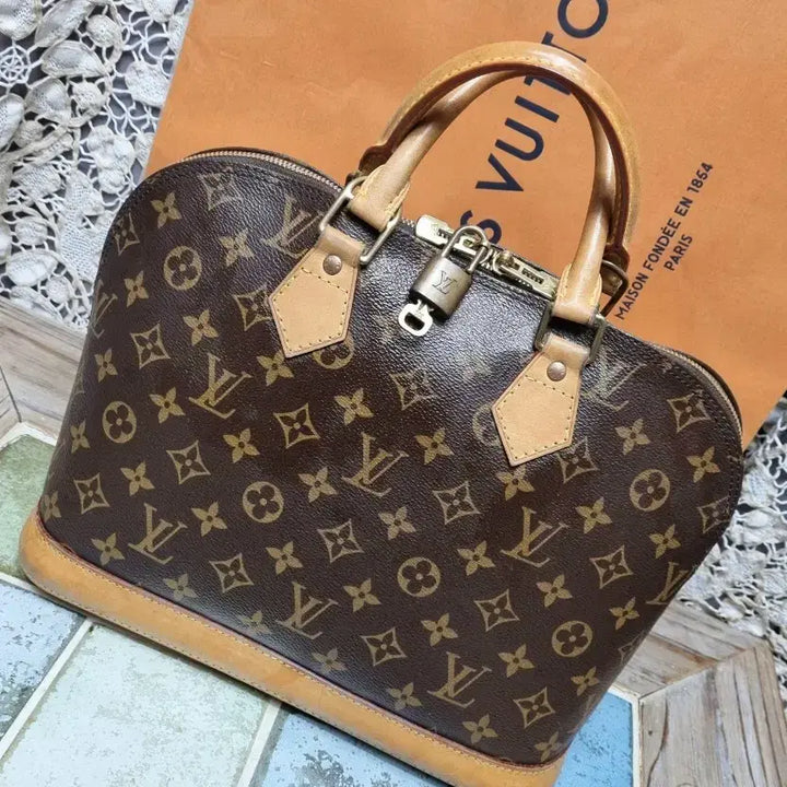 [BUNJANG] Louis Vuitton Monogram Alma PM Handbag / 루이비통모노그램 알마pm