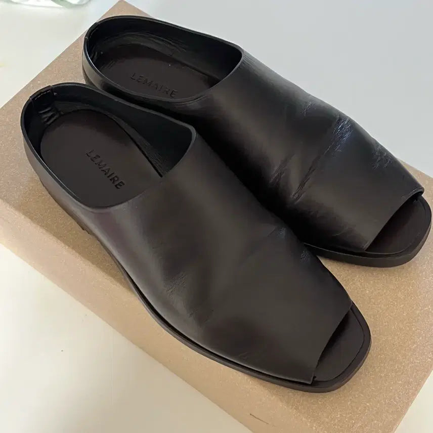 [SOLD OUT] 르메르 로퍼 38사이즈 lemaire