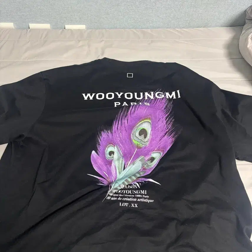 [BUNJANG] Wooyoungmi Black Feather Printing T-Shirt / 우영미 블랙 깃털 프린팅 티셔츠