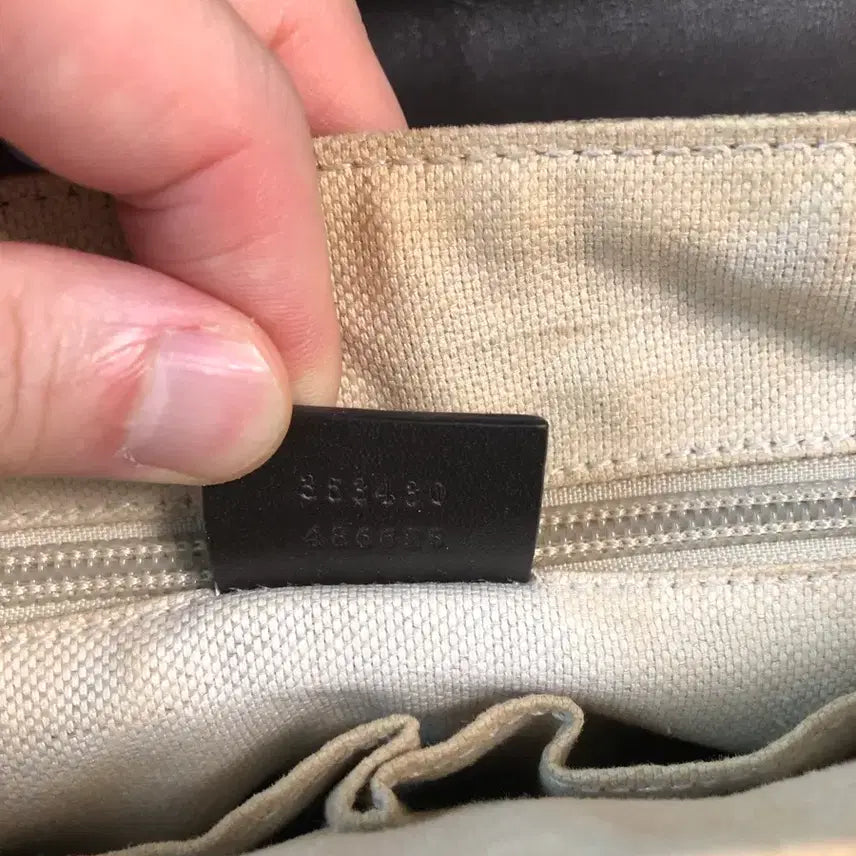[BUNJANG] Gucci GG Pattern Messenger Bag / 구찌 GG패턴 메신저백