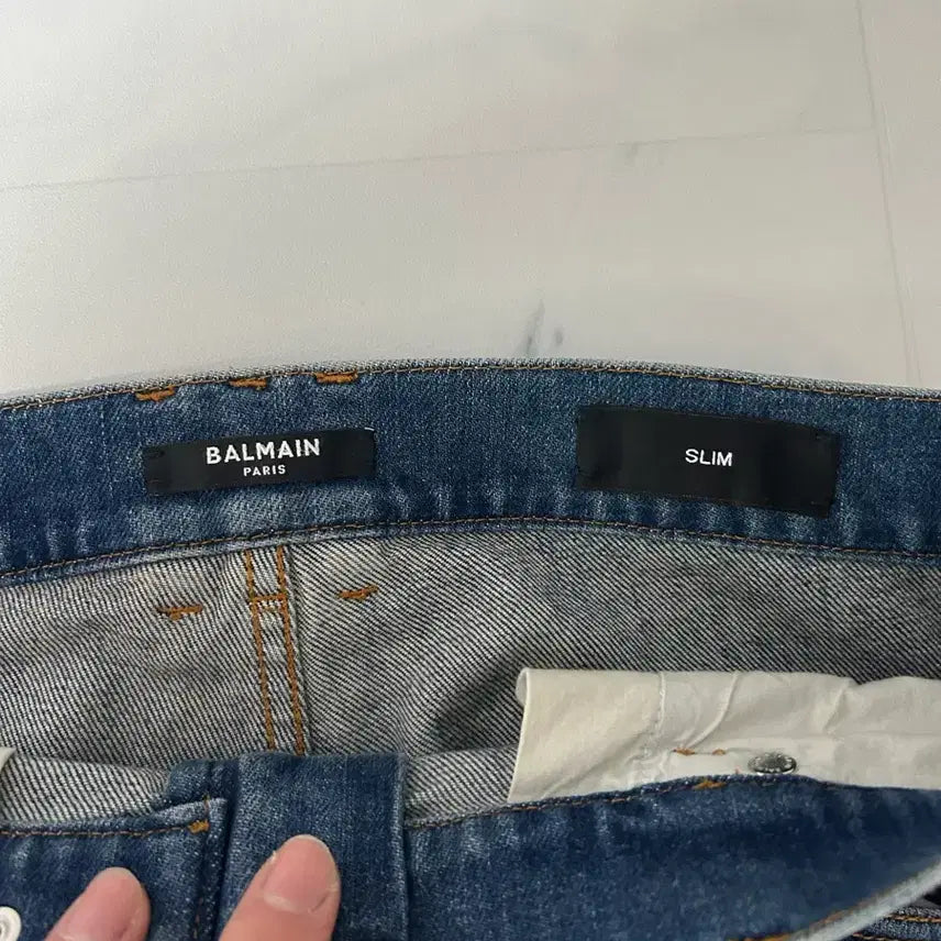 [BUNJANG] Balmain Biker Jeans (Light Blue Denim) / [새상품급,31사이즈] 발망 바이커진(라이트블루데님)팝니다