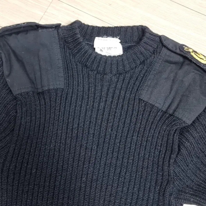 [BUNJANG] US Navy Commando Knit Sweater (95) / 미군 오리지널 네이비 코만도니트 스웨터 견장 패치(95)