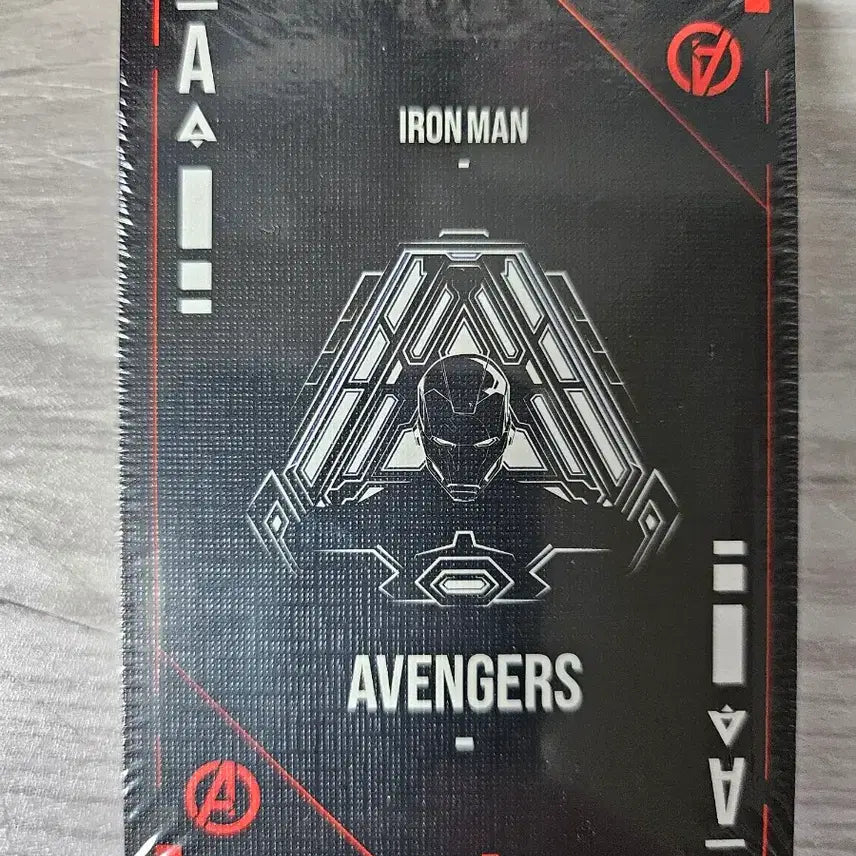 [BUNJANG] Iron Man LED Playing Cards / 아이언맨 플레잉카드 팔아요  마술 마술카드 플레잉카드