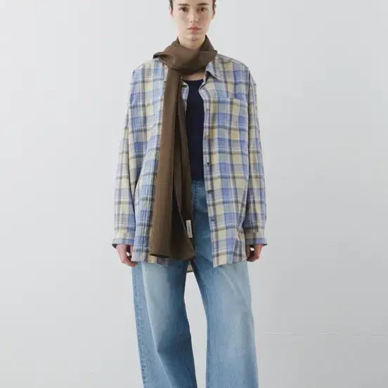 [BUNJANG] MOONDAL Blue Check Shirt / 문달 brie check shirt in blue 체크셔츠(오늘 마지막)