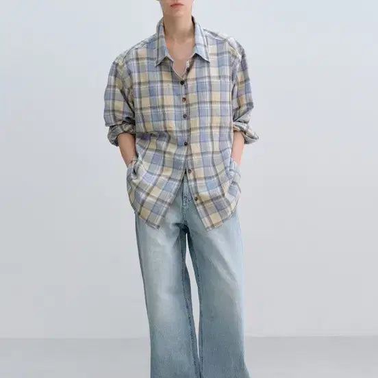 [BUNJANG] MOONDAL Blue Check Shirt / 문달 brie check shirt in blue 체크셔츠(오늘 마지막)