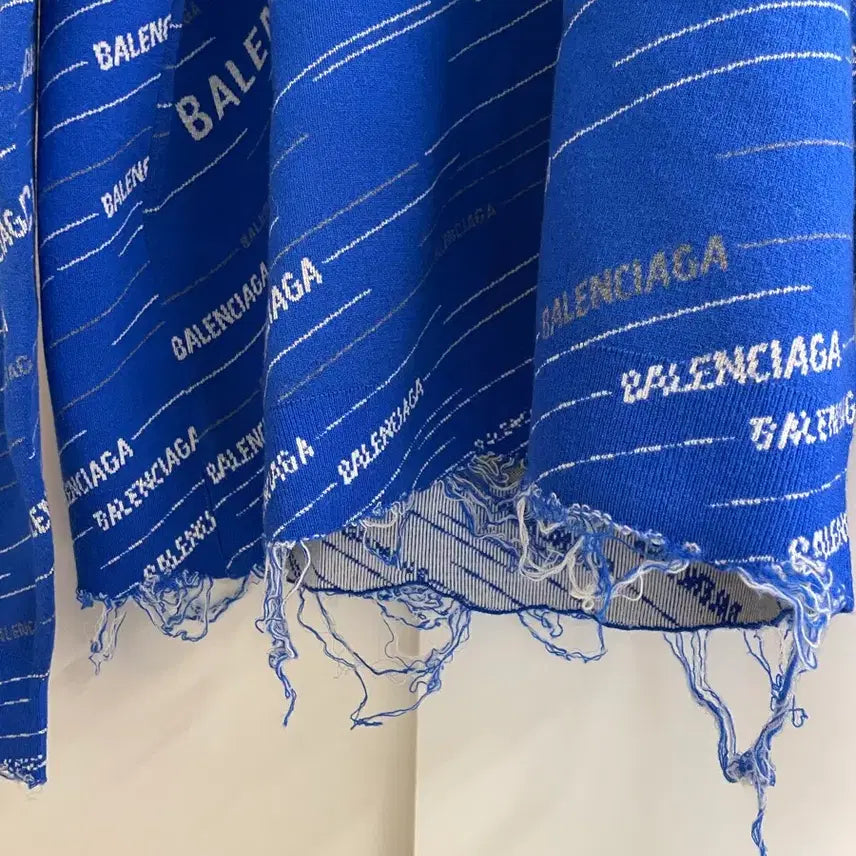 [BUNJANG] Balenciaga Knit XL / 발렌시아가 니트 XL 사이즈