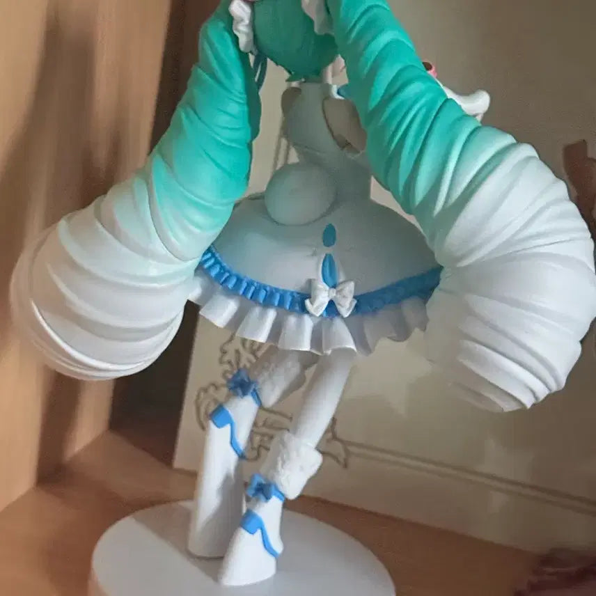 [BUNJANG] Hatsune Miku x Cinnamoroll Collaboration Classic Bishoujo Figure / 하츠네 미쿠 시나모롤 콜라보 고전 미소녀 피규어 방꾸 양도 판매