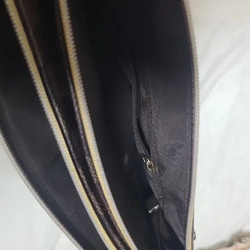 [BUNJANG] Set of 2 Shoulder Bags / 가방 두개 세트로 드려요