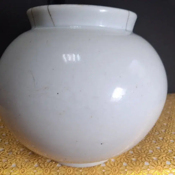 [BUNJANG] Joseon Dynasty Pure White Moon Jar (Height Approx. 17cm) / (골동품)조선 순백자 달항아리(높이약 17cm)