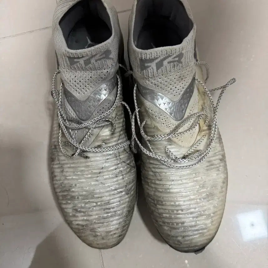 [BUNJANG] Puma Future 8 Ultimate MG Soccer Cleats 270mm / 푸마 퓨처8  얼티메이트 mg 270 축구화
