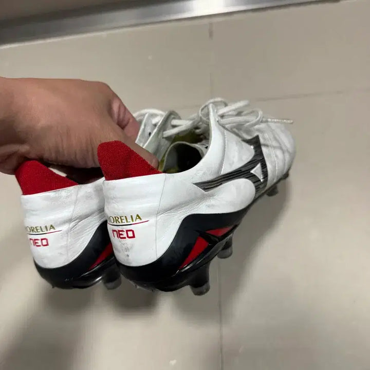 [BUNJANG] Mizuno Morelia Neo Japan Football Boots / 미즈노 모렐리아 네오 제펜 축구화