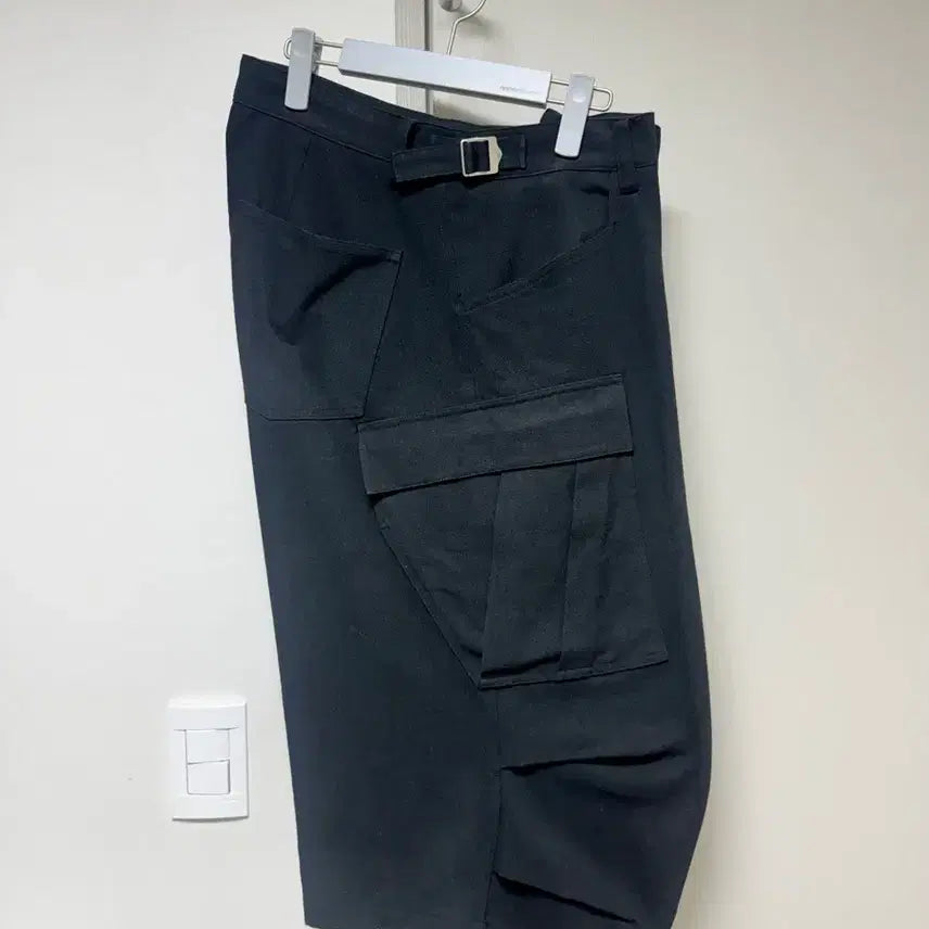 [BUNJANG] NONODE Side Cargo Shorts Black / (2) 논노드 사이드 카고 쇼츠 블랙