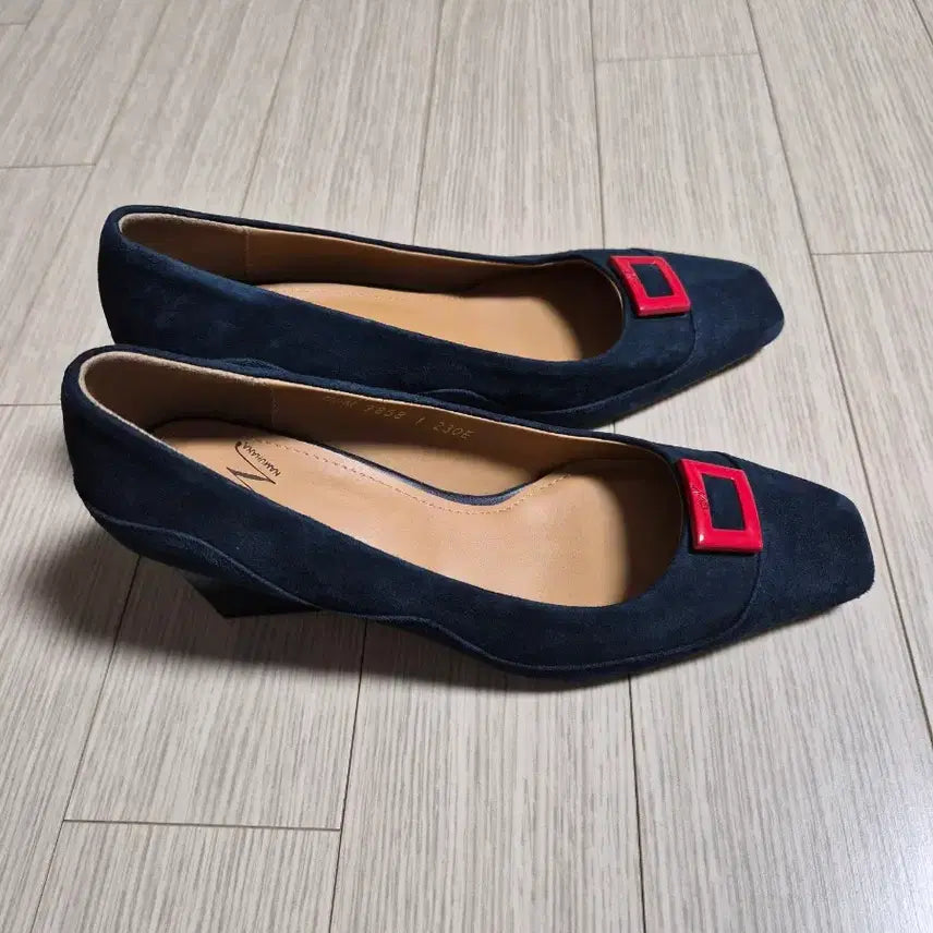[BUNJANG] Namuhana Suede Low-Heel Shoes Navy / 나무하나 스웨이드 구두  네이비