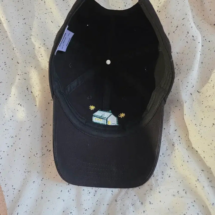 [BUNJANG] LENIBI Ball Cap Hat Black / 레니비 볼캡모자 블랙