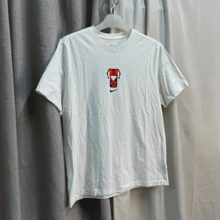 [BUNJANG] Nike Tiger Woods "Frank" Tiger Short Sleeve T-Shirt / [110] 나이키 타이거 우즈 프랭크 호랑이 반팔 티셔츠