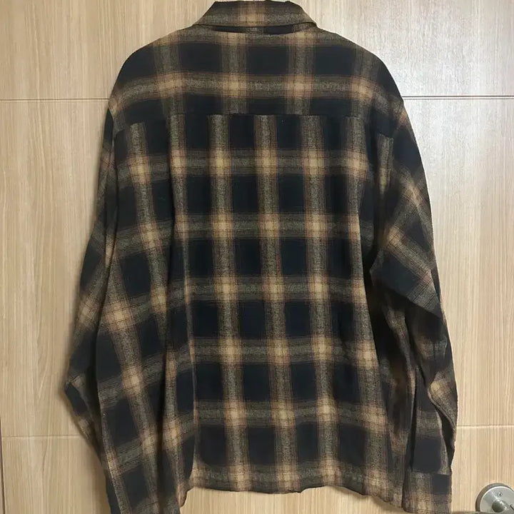 [SOLD OUT] [L] 블랙아웃 피코 셔츠