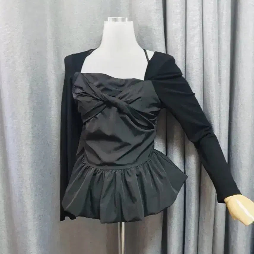 [BUNJANG] Ribbon Square Neck Frill Long Sleeve T-Shirt / 무배&amp;택포