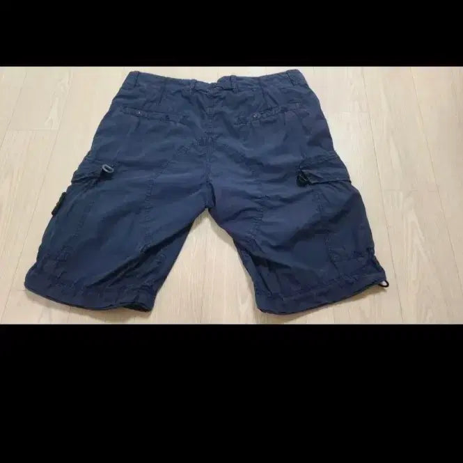 [BUNJANG] Stone Island Navy Brushed Stretch Cotton Canvas Bermuda Cargo Shorts / 스톤아일랜드 네이비 카고 반바지