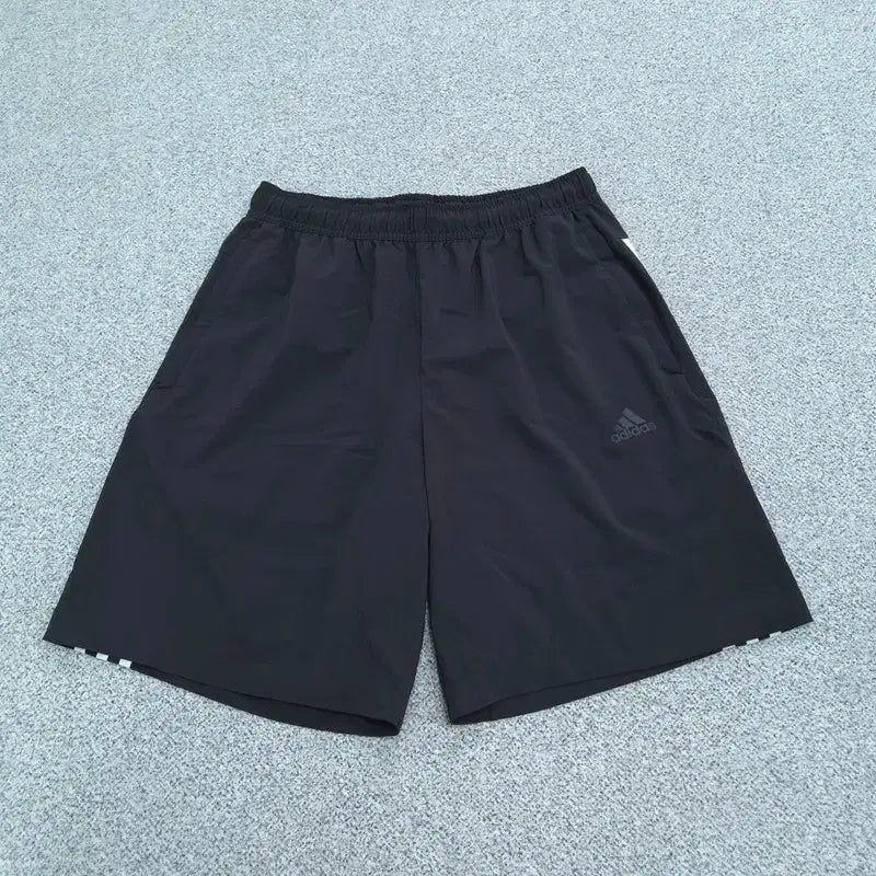 [BUNJANG] Adidas Training Shorts (L) / L 아디다스 반바지 | C