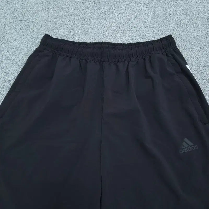 [BUNJANG] Adidas Training Shorts (L) / L 아디다스 반바지 | C