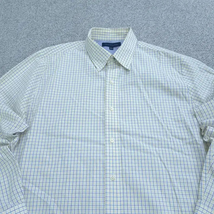 [BUNJANG] Tommy Hilfiger Classic Fit Button-Down Shirt (Size L - 16.5" x 32-33") / 32-33 타미힐피거 셔츠 | C