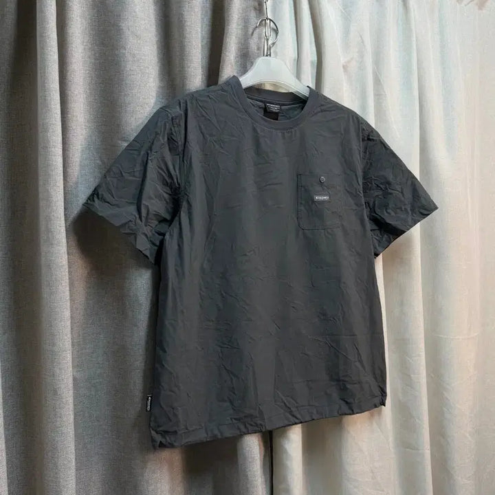 [BUNJANG] Discovery Functional Pocket Short Sleeve T-Shirt, Size L (Loose Fit) / [L/루즈핏] 디스커버리 기능성 포켓 반팔 티셔츠