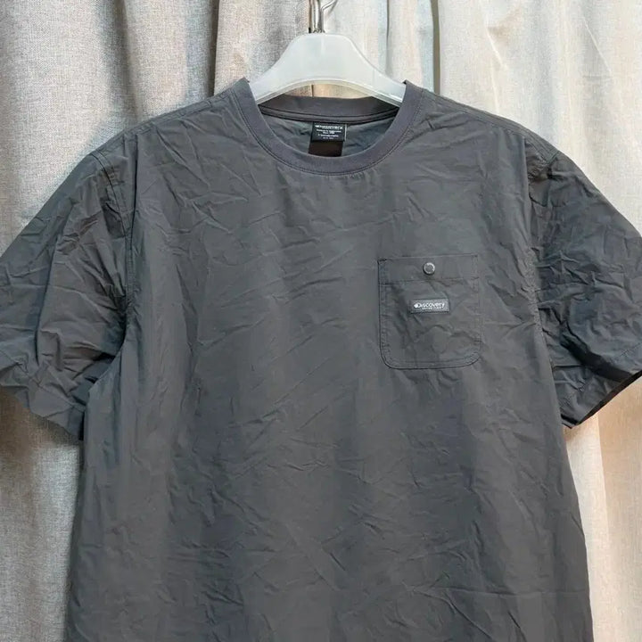 [BUNJANG] Discovery Functional Pocket Short Sleeve T-Shirt, Size L (Loose Fit) / [L/루즈핏] 디스커버리 기능성 포켓 반팔 티셔츠