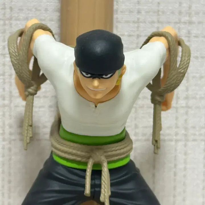 [BUNJANG] One Piece Zoro Figure / 원피스 조로 피규어