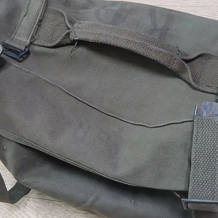 [BUNJANG] Vietnam War US Army Field Cargo Bag / 베트남전 미군 필드 카고백